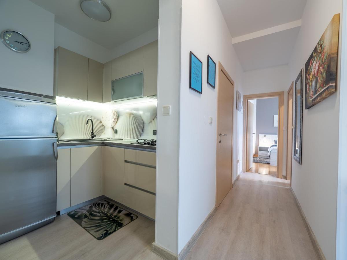 Apartments Zlatko & Mira Dorcic Baska  Bagian luar foto