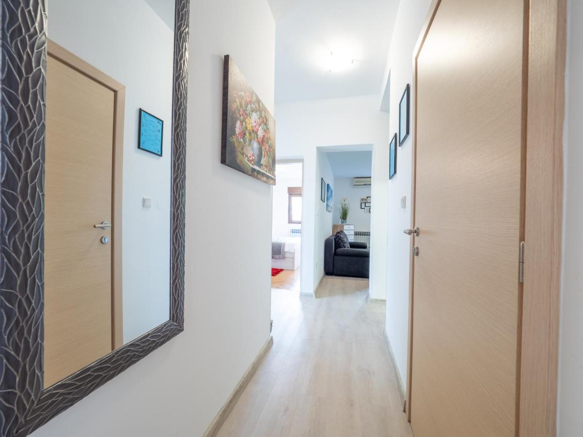 Apartments Zlatko & Mira Dorcic Baska  Bagian luar foto