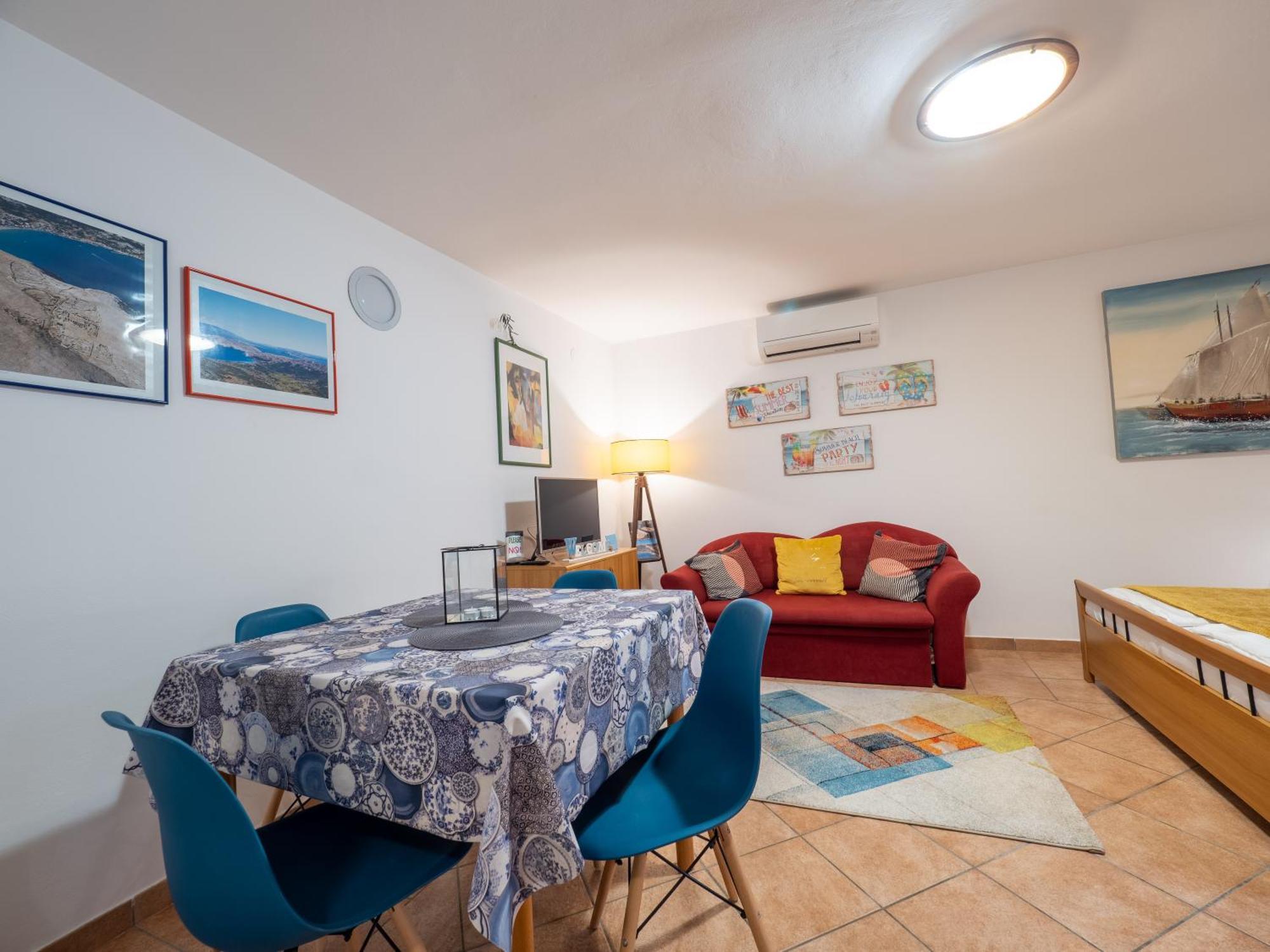 Apartments Zlatko & Mira Dorcic Baska  Ruang foto