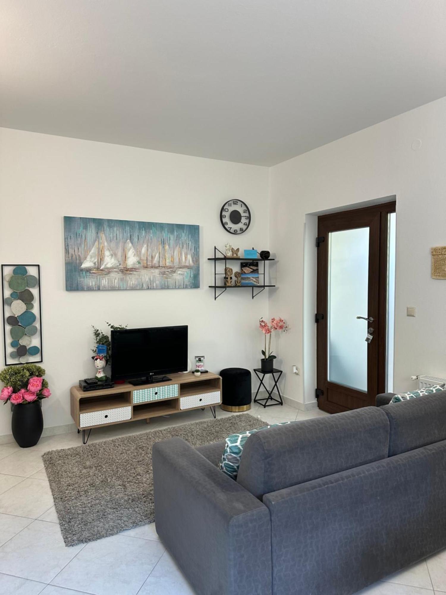 Apartments Zlatko & Mira Dorcic Baska  Bagian luar foto
