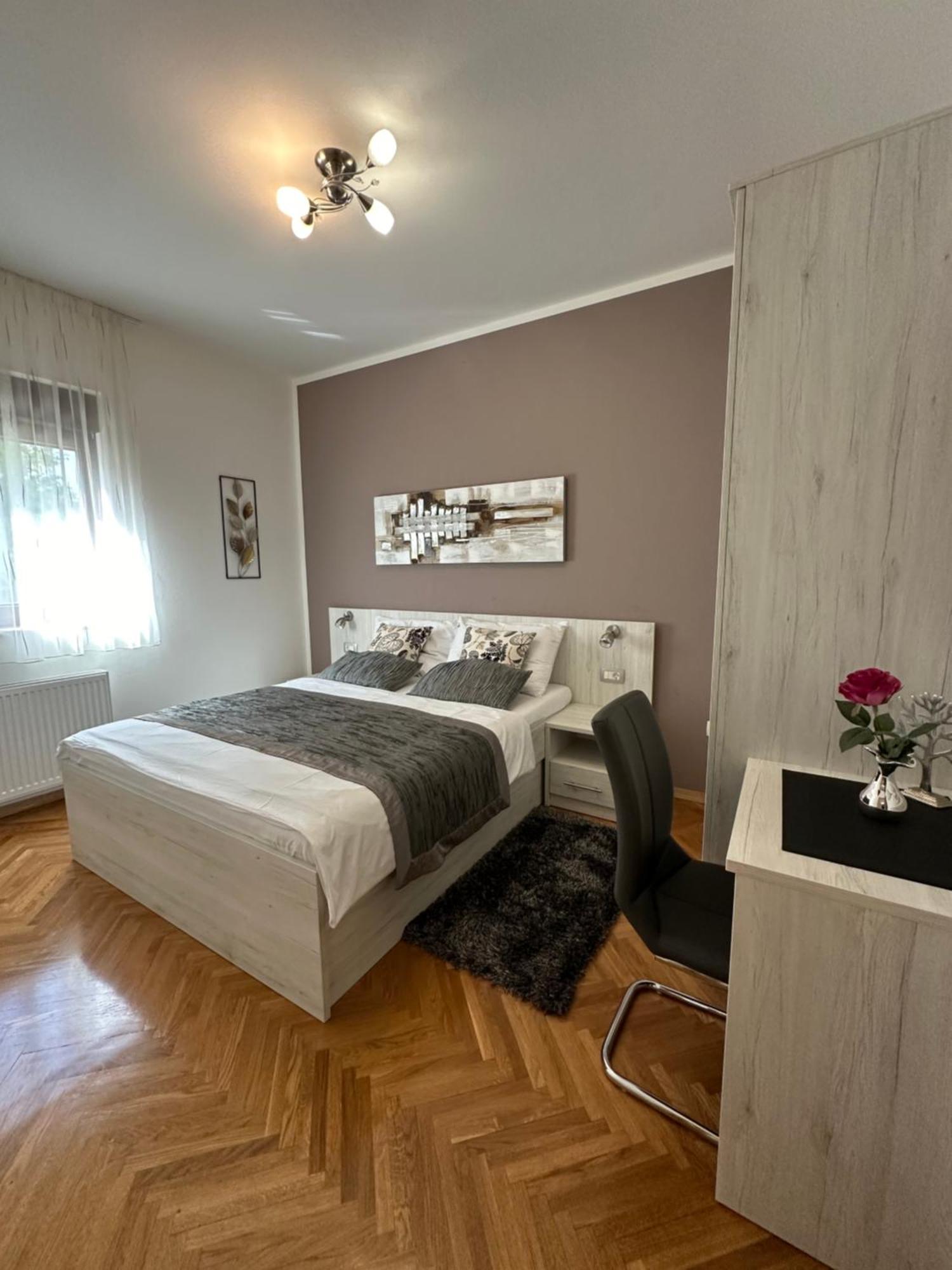 Apartments Zlatko & Mira Dorcic Baska  Bagian luar foto